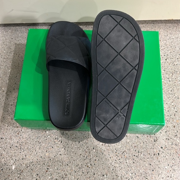 Bottega Venetta Rubber Slides - Size 38 - Picture 2 of 3